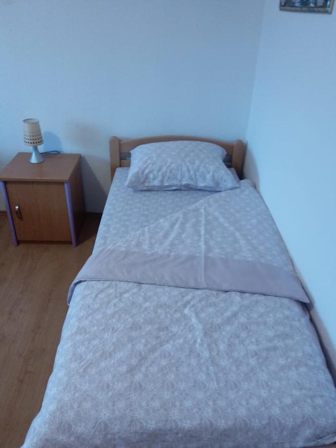 Kuca Za Odmor Sarcevic Apartment Prozor Bagian luar foto